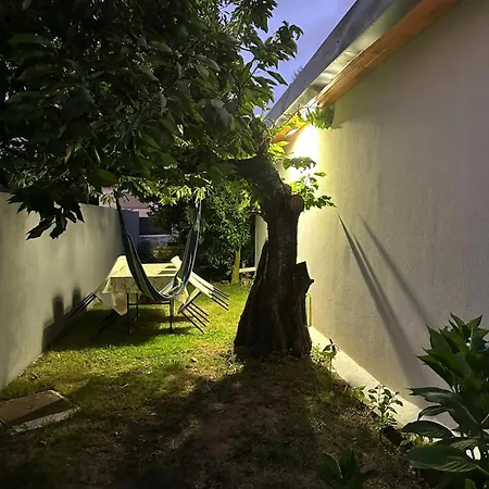 Casa De Ferias Tranquilo Ferienhaus Bitaraes