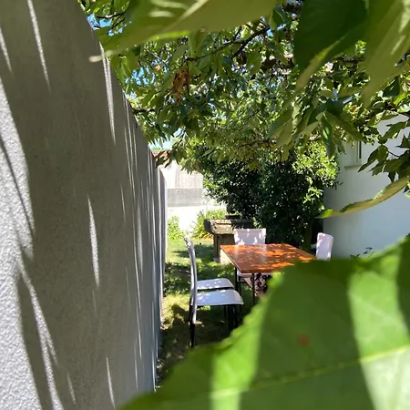 Prázdninový dům Casa De Ferias Tranquilo Bitaraes