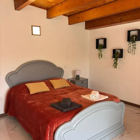 Casa De Ferias Tranquilo Hébergement de vacances Bitaraes