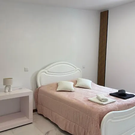 Casa De Ferias Tranquilo Hébergement de vacances Bitaraes